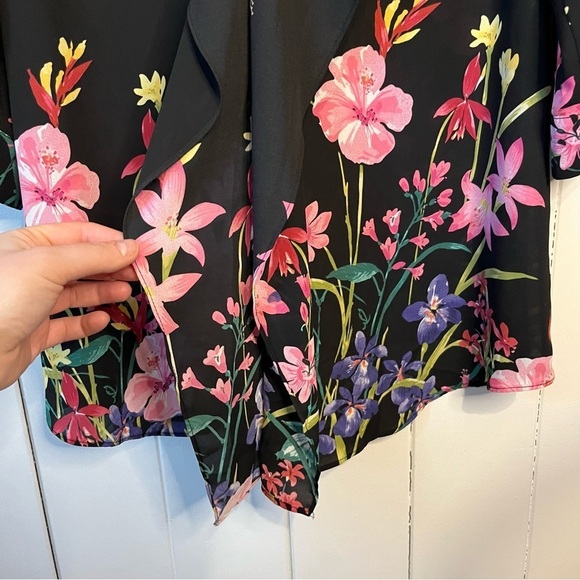 Bianca Nygard Floral Sheer Flowy Button Down Shirt. Size Large. - Picture 8 of 10